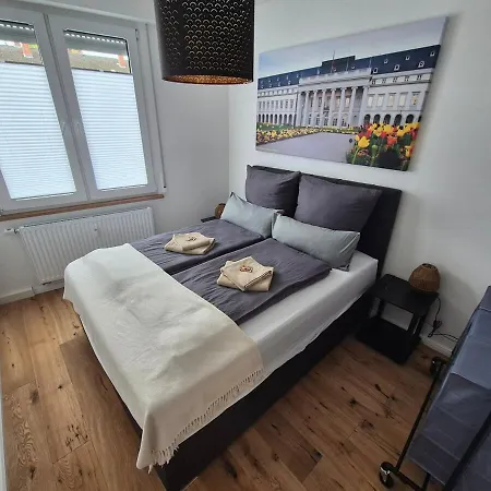 Gemuetliche 2 Zim Mit Fahrradstellplaetzen Apartment *