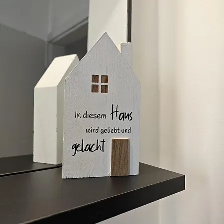 Gemuetliche 2 Zim Mit Fahrradstellplaetzen * Koblenz (Rhineland-Palatinate)