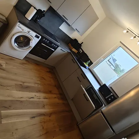 Daire Gemuetliche 2 Zim Mit Fahrradstellplaetzen *