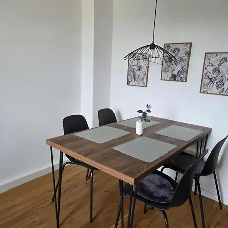 Gemuetliche 2 Zim Mit Fahrradstellplaetzen Apartman *