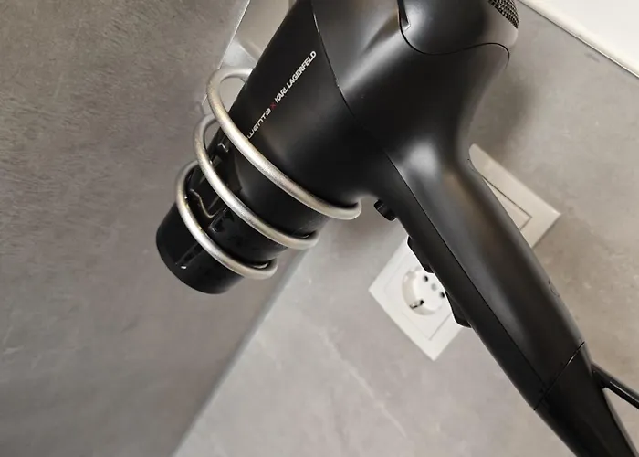 Gemuetliche 2 Zim Mit Fahrradstellplaetzen * Koblenz