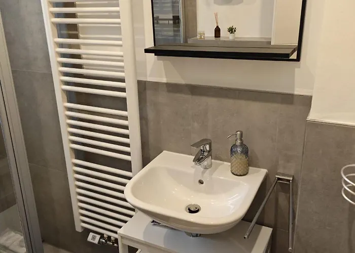 Gemuetliche 2 Zim Mit Fahrradstellplaetzen *