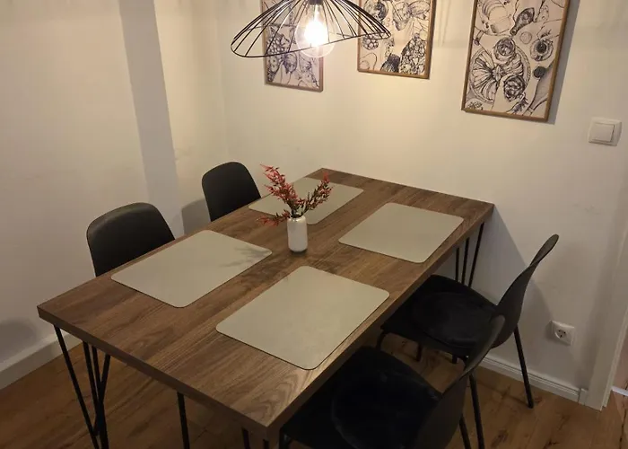 Gemuetliche 2 Zim Mit Fahrradstellplaetzen Apartamento Coblença